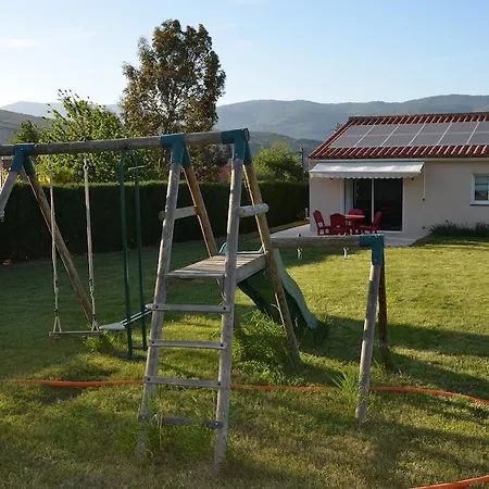 Сasa de vacaciones De Nogarols